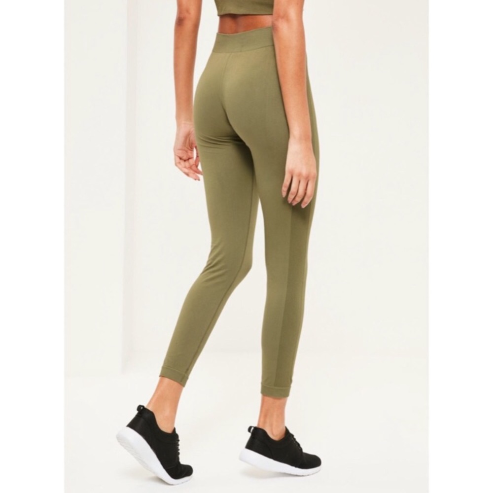 MISSGUIDED - Picture 2 of 7